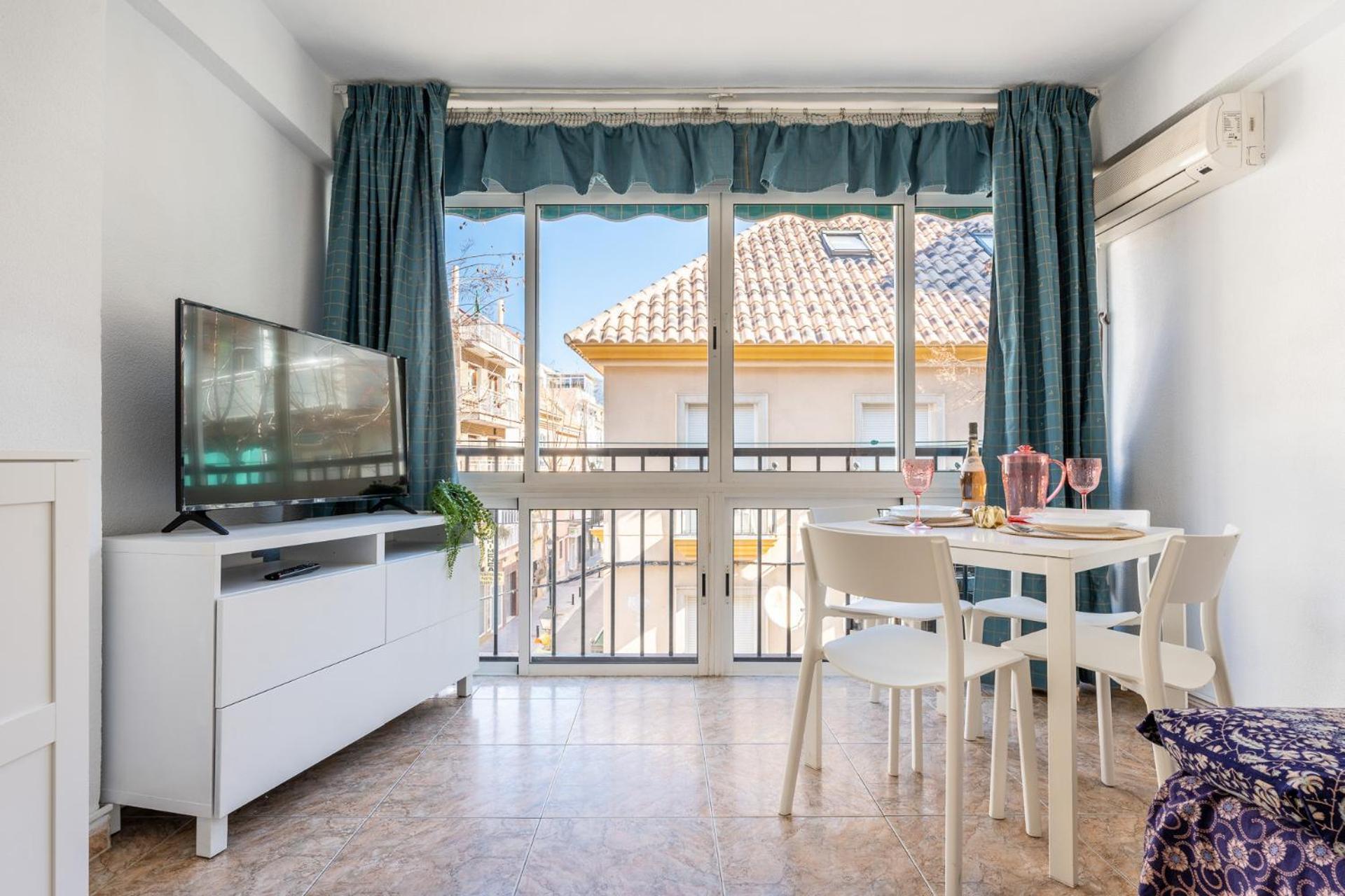Malagasuite Fuengirola Beach & Sun Exterior foto